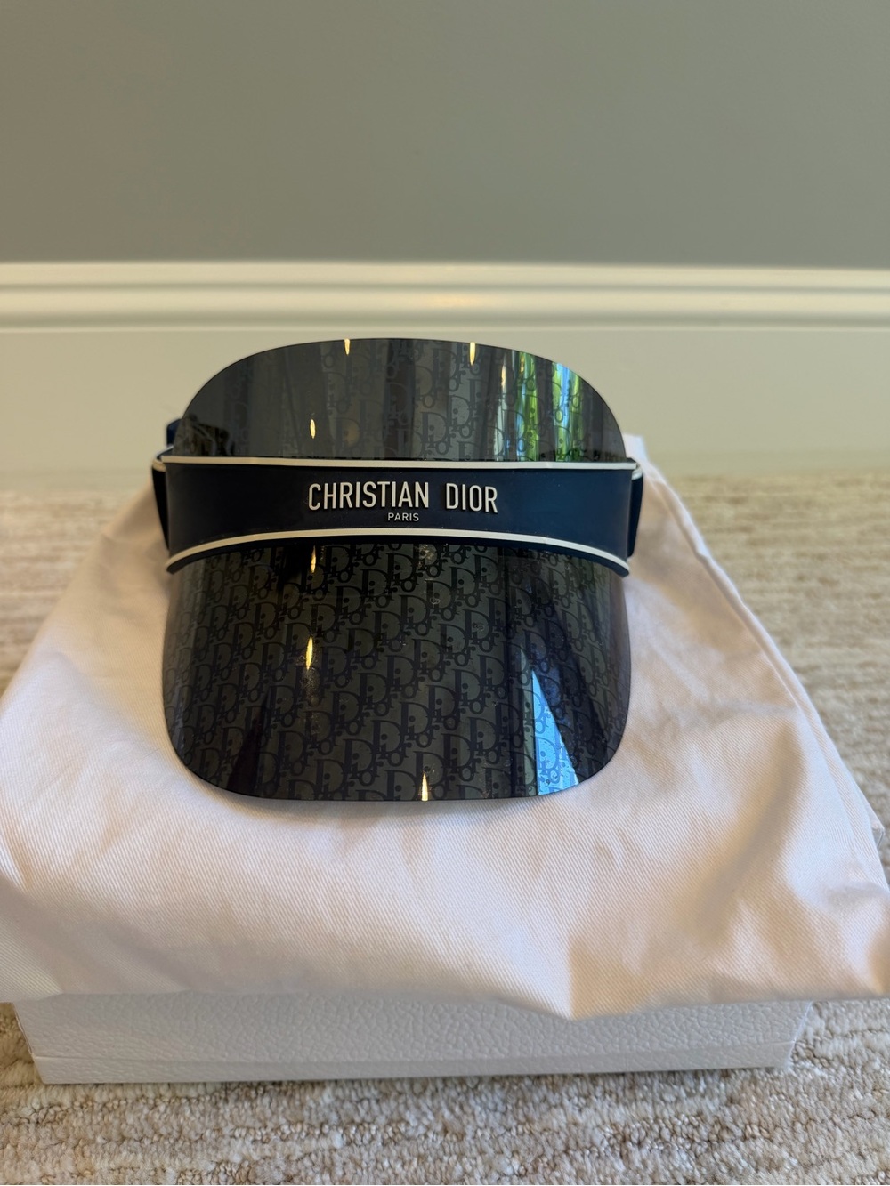 Dior Black Logo Visor with Christian Dior Band - Picture 6 of 6